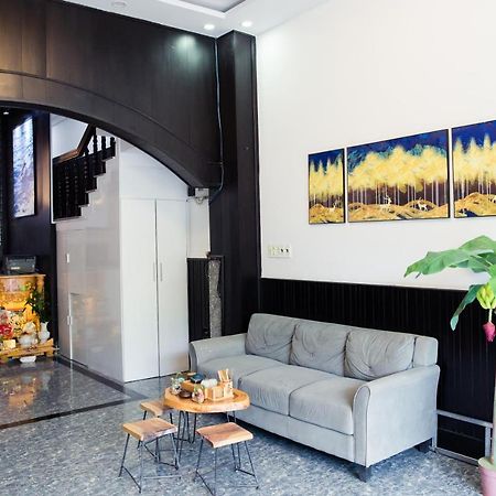 Lalaland Hostel Куїнон Екстер'єр фото
