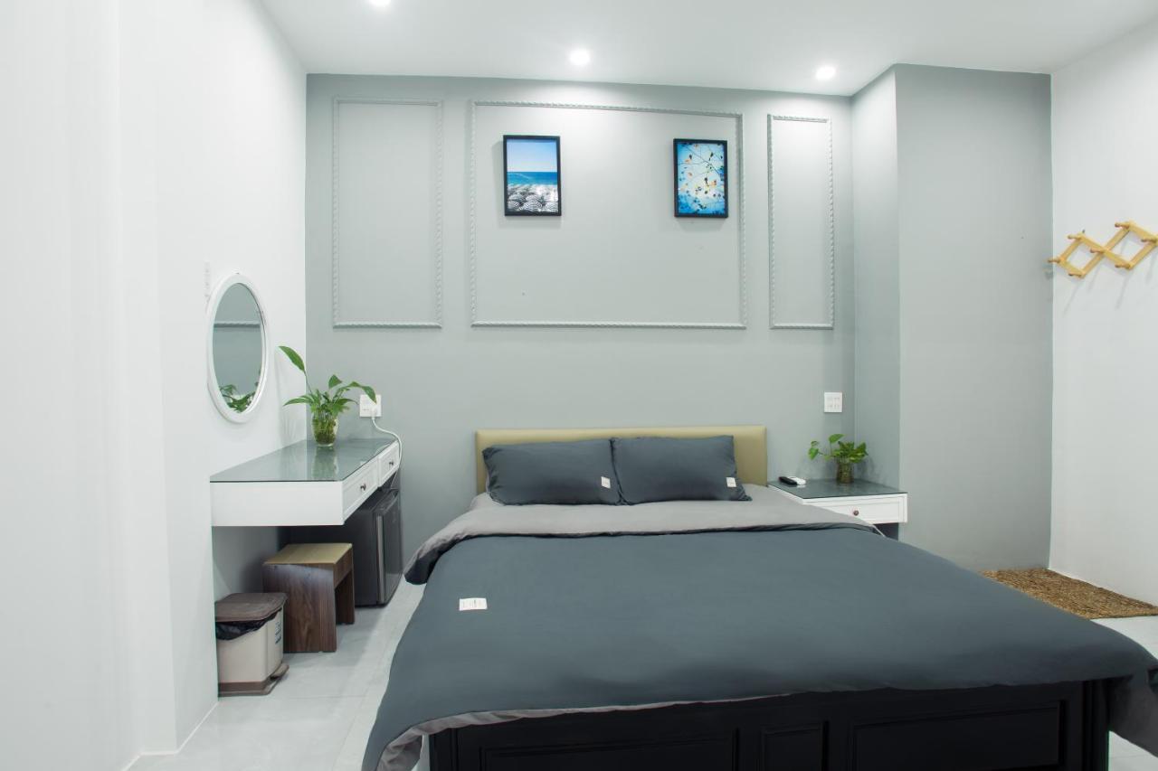 Lalaland Hostel Куїнон Екстер'єр фото