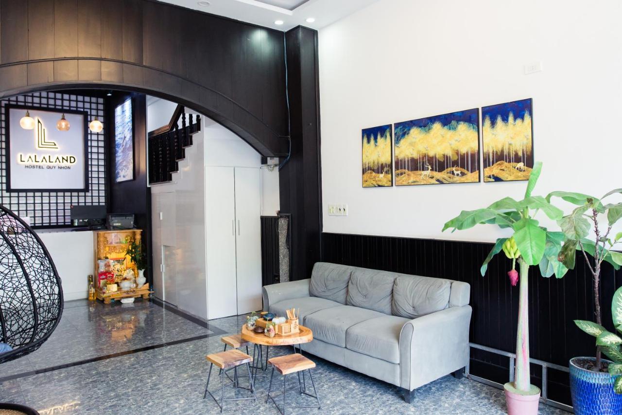 Lalaland Hostel Куїнон Екстер'єр фото