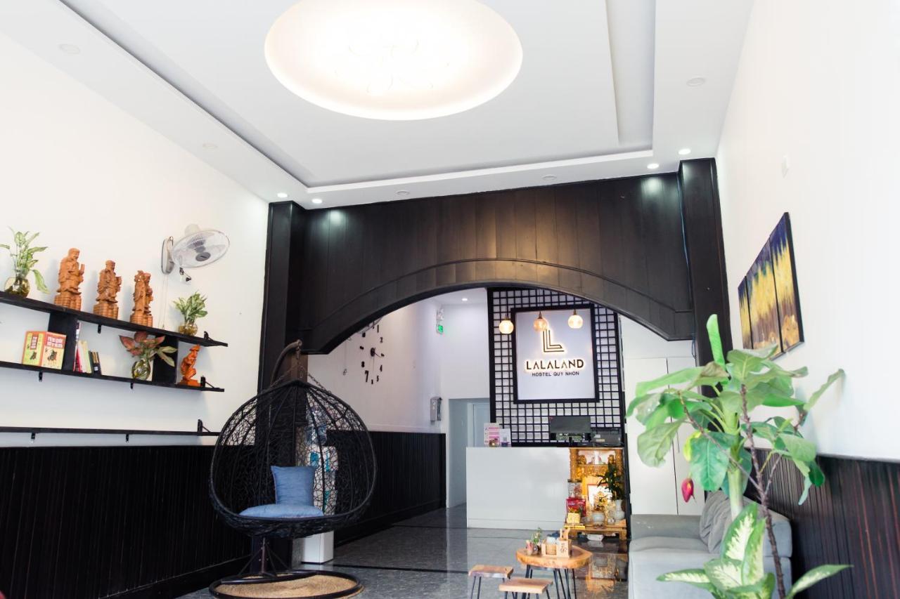 Lalaland Hostel Куїнон Екстер'єр фото