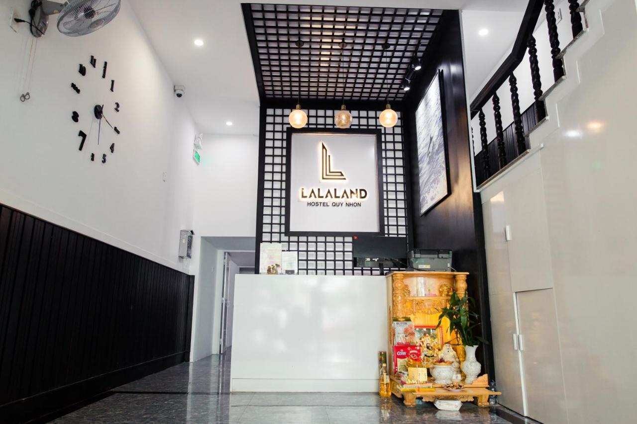Lalaland Hostel Куїнон Екстер'єр фото
