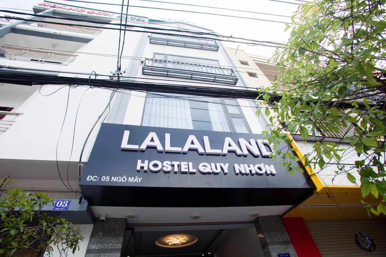 Lalaland Hostel Куїнон Екстер'єр фото