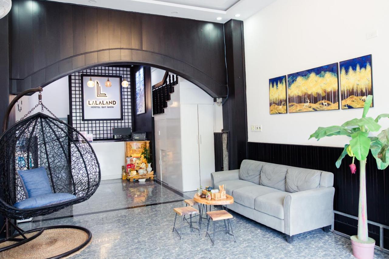 Lalaland Hostel Куїнон Екстер'єр фото