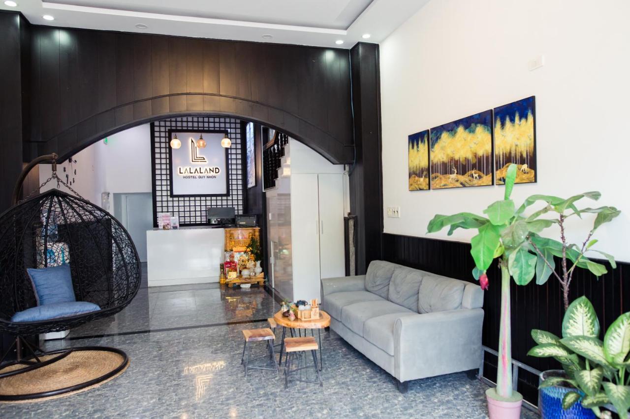 Lalaland Hostel Куїнон Екстер'єр фото