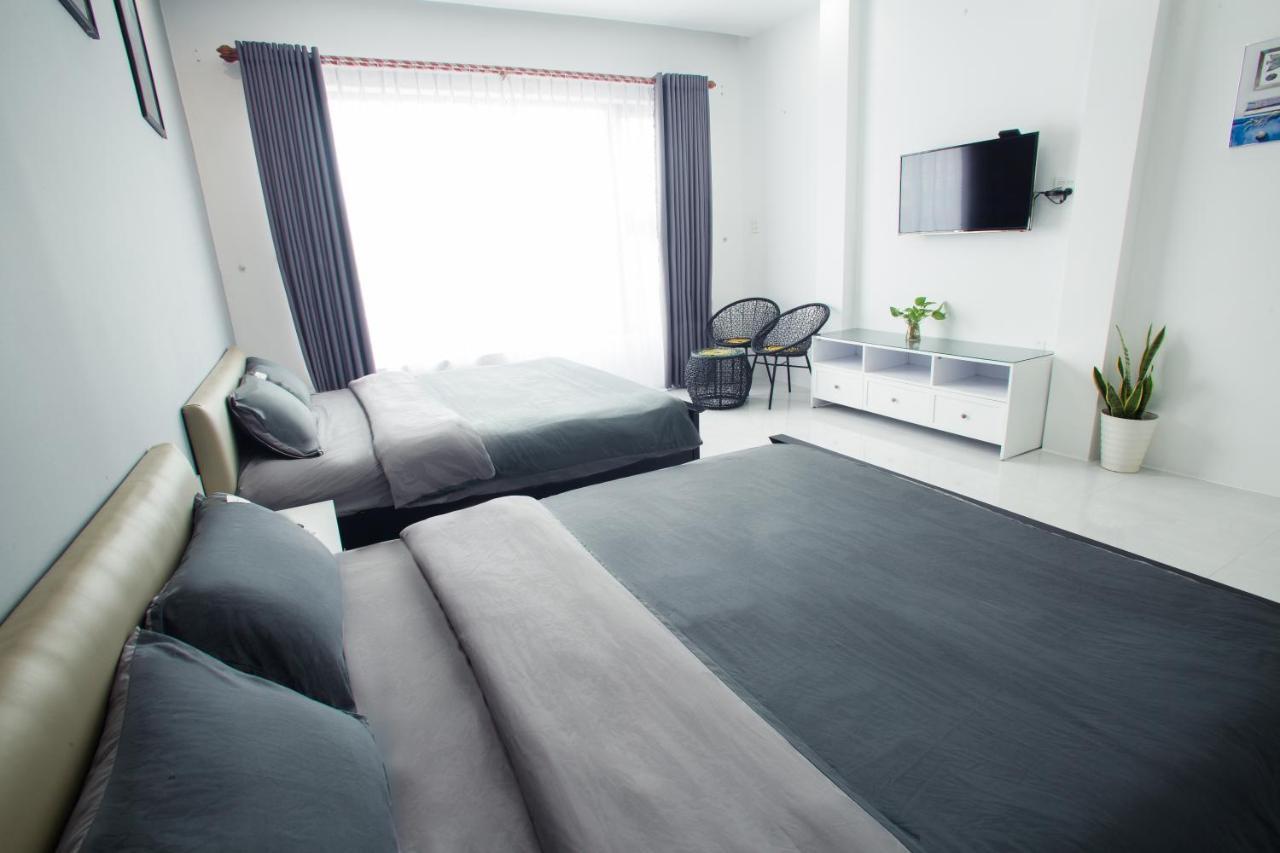 Lalaland Hostel Куїнон Екстер'єр фото